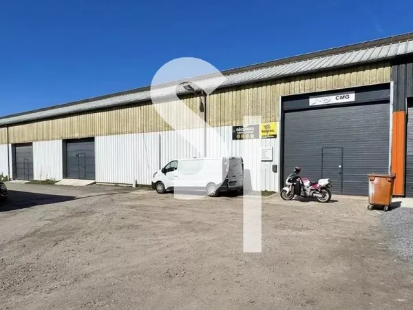Commerce 367 m²