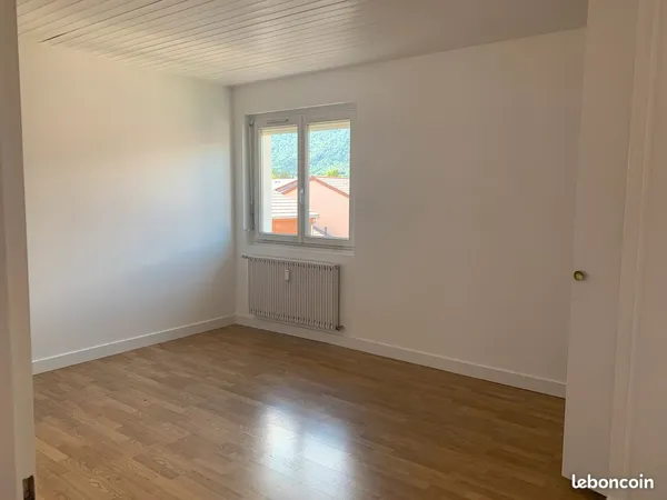 Location T3 62 m2 SANS BALCON