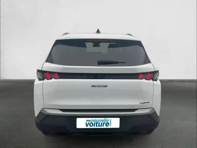 Peugeot 5008 hybrid 136 e-dcs6 — photo 32