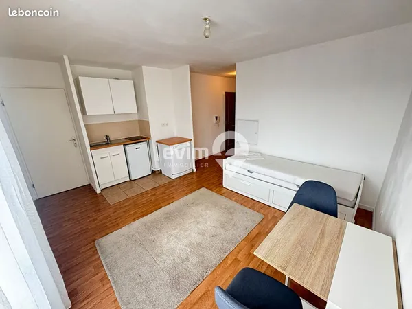 Studio 1 pièce 28 m²