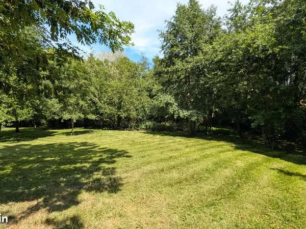 Terrain 2 300 m² Quiestede