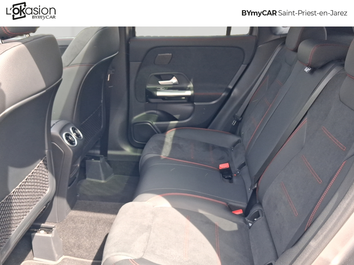 Mercedes GLA 200 d 8G-DCT — photo 13