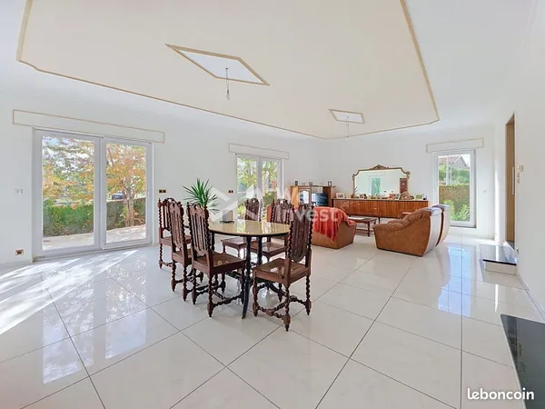 Maison 6 pièces 169 m²