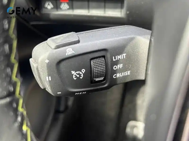 Peugeot 208 electrique 50 kwh 136ch — photo 17