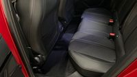 Peugeot 2008 e-2008 156ch GT — photo 10