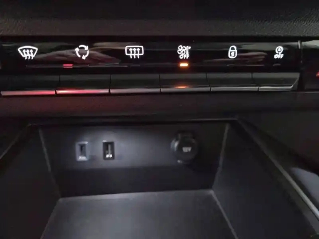Citroën C5 Aircross puretech 130 s&amp;s bvm6 — photo 26