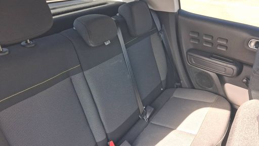 Citroen C3 1.2 PureTech 82 - C-Series – 2023 – 24370 km – Essence – Boîte Manuelle — photo 19
