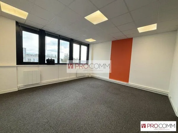 Bureaux 95 m²