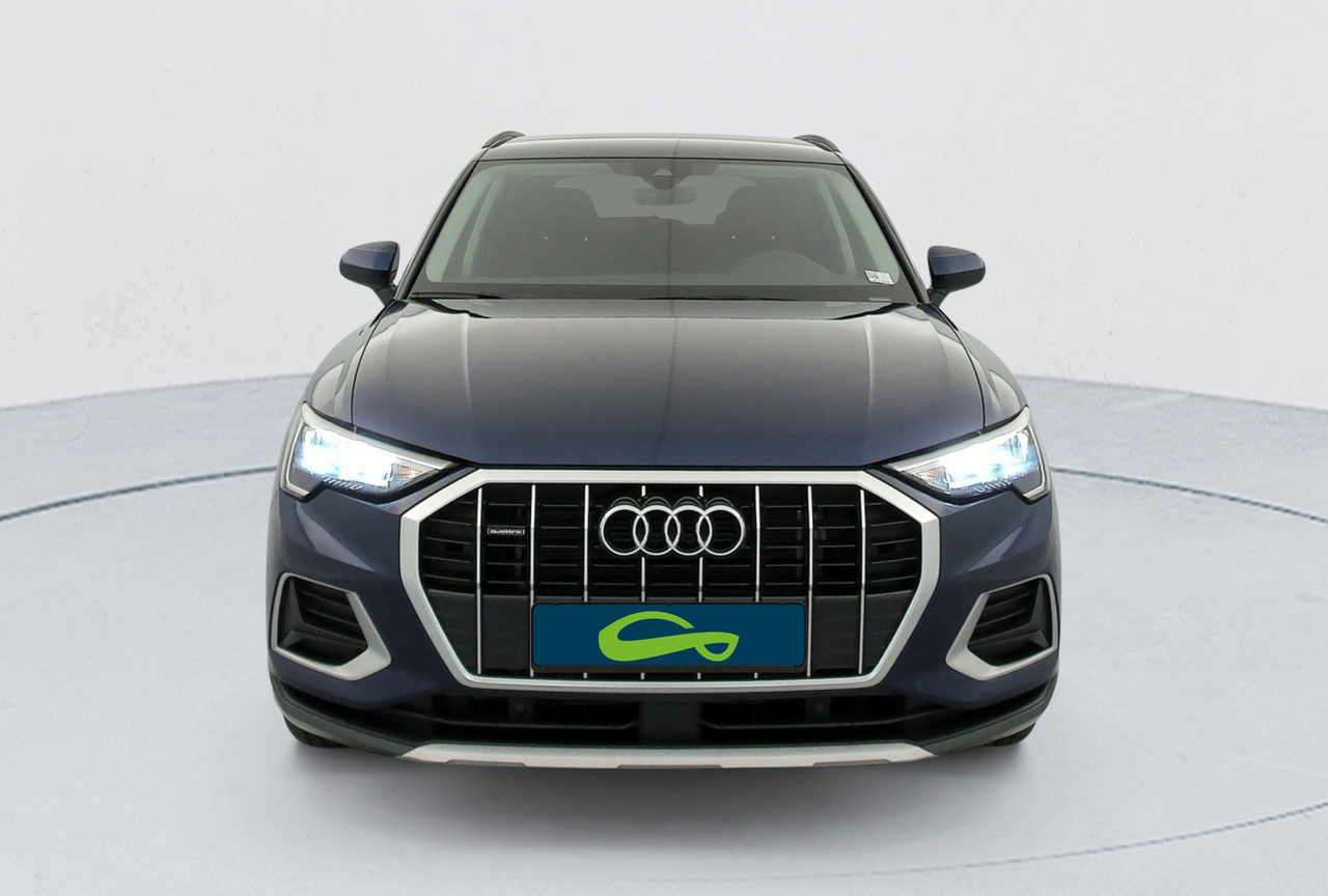 Audi Q3 — photo 8