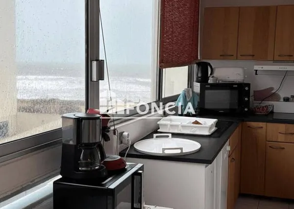 Studio 1 pièce 24 m²