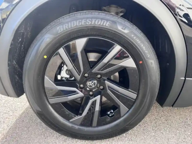 Toyota C-Hr design grande autonomie 77 kwh 224ch + — photo 8