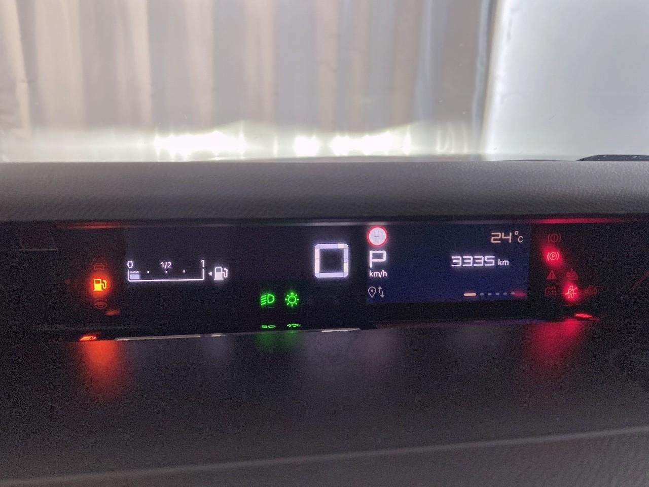 Citroën C3 Aircross hybride 145 ch aut max — photo 13
