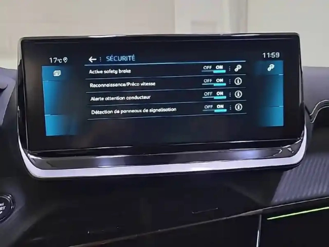 Peugeot 208 puretech 130 s&amp;s eat8 — photo 86