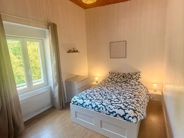Charmant duplex rénové meublé