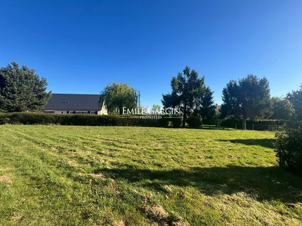 Terrain constructible viabilisé à vendre