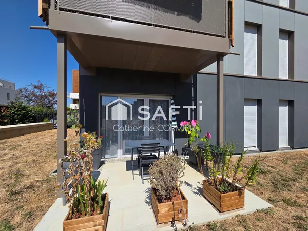 Bel appartement T3 en rez de jardin terrasse au calme