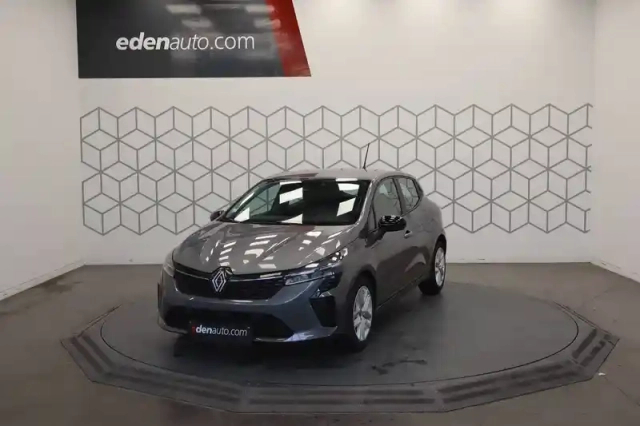 Renault Clio tce 90 — photo 1