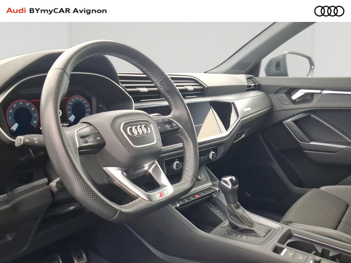 Audi Q3 Sportback 35 TFSI 150 ch S tronic 7 — photo 22