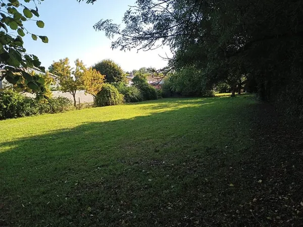 Terrain 789 m²