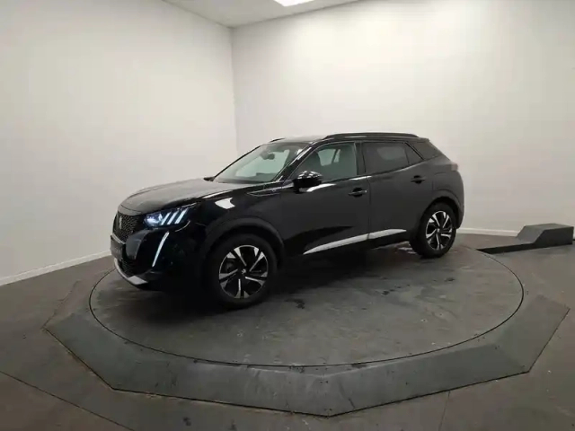 Peugeot 2008 electrique 136 ch — photo 1