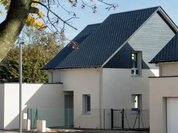Maison recente trois chambres [t4] - quincampoix