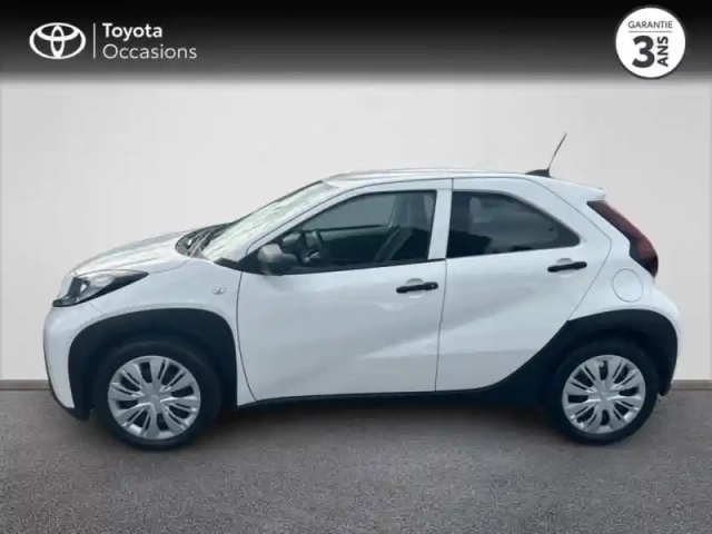 Toyota Aygo X 1.0 vvt-i 72ch active business my23 — photo 3