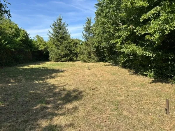 VITTEAUX - MAISON À RÉNOVER - BEAU POTENTIEL !
