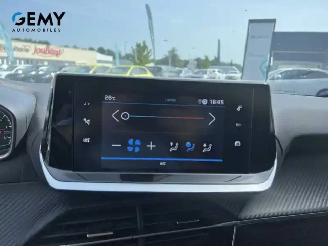 Peugeot 208 puretech 100 s&amp;s bvm6 — photo 13