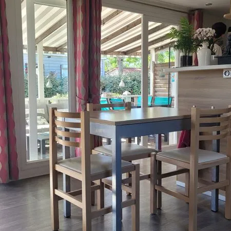 Mobilhome 40m2 sur camping Naturiste