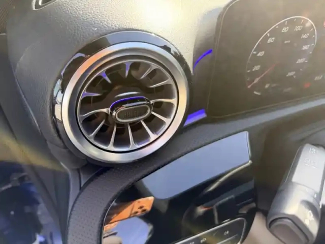 Mercedes Classe A 180 d amg line — photo 23