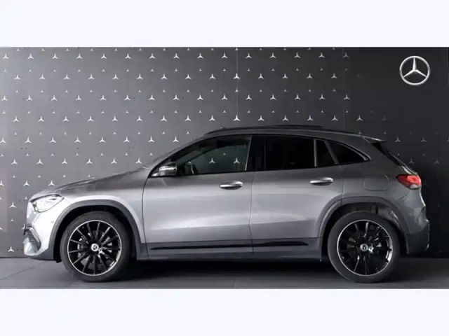 Mercedes Gla 250 e amg line — photo 22