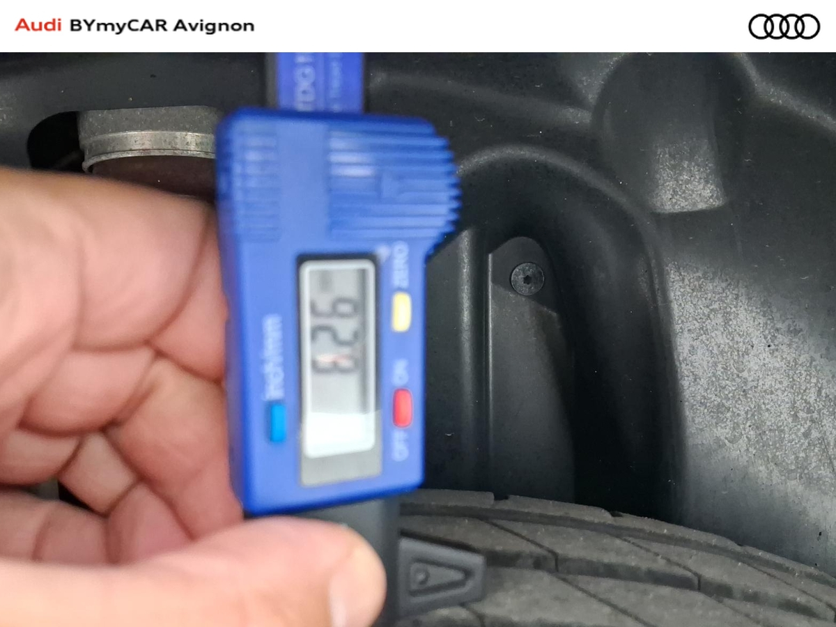 Audi Q2 30 TDI 116 BVM6 — photo 37