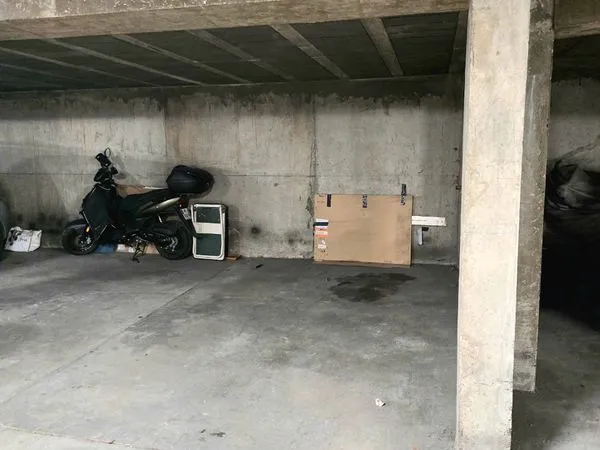 Place de parking à louer