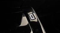Peugeot 208 1.2 Hybrid 110ch GT e-DCS6 — photo 30