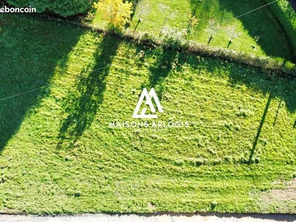 Terrain 1 267 m² Saint Jouvent