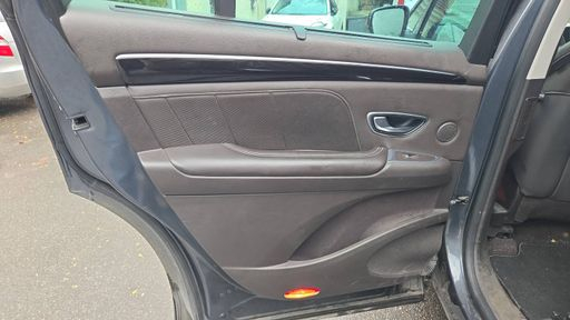 Renault Espace 1.6 dCi Energy 160 EDC6 - Initiale Paris – 2018 – 129115 km – Diesel – Boîte Automatique — photo 50