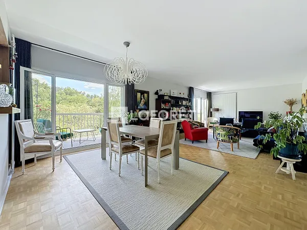 Appartement 6 pièces 137 m²
