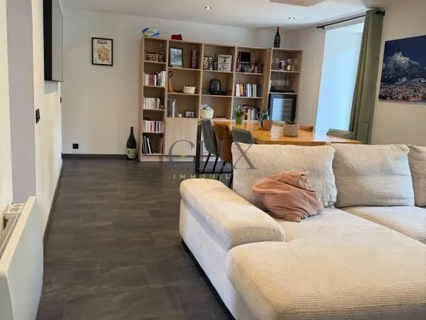 Appartement 3 pièces 82 m²