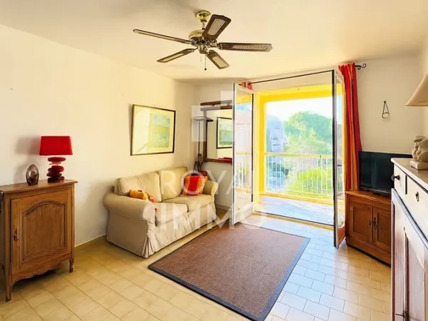 Sanary-sur-Mer Vente en Viager Occupé Appartement T3 de