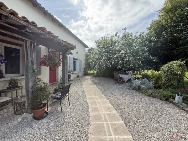 Maison de caractère 11 pièces 250 m²