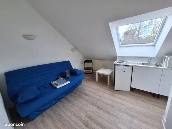 Studette Meublé à 77 FONTENAILLES, petit village entre Melun et Nangis
