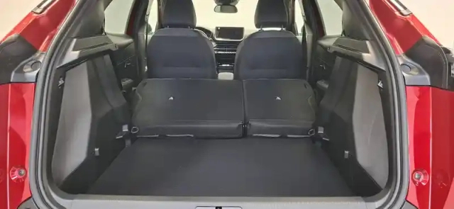 Peugeot 2008 hybrid 145 e-dcs6 — photo 97