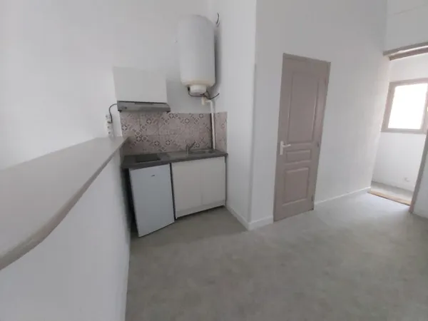 Studio 1 pièce 29 m²