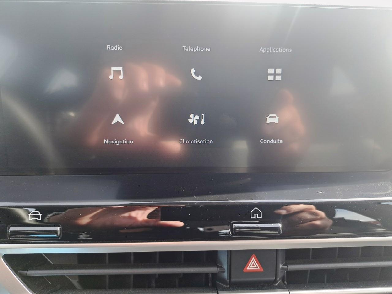 Citroën C4 hybride 100 e-dcs6 you — photo 15