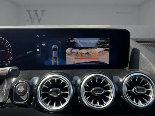 Mercedes Gla 250 e hybrid eq amg line — photo 20