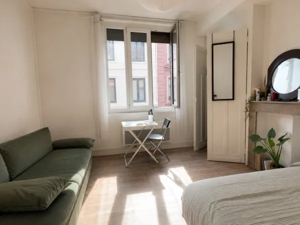 Loue appartement meublé