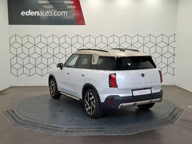 Mini Countryman 170 ch dkg7 c — photo 3