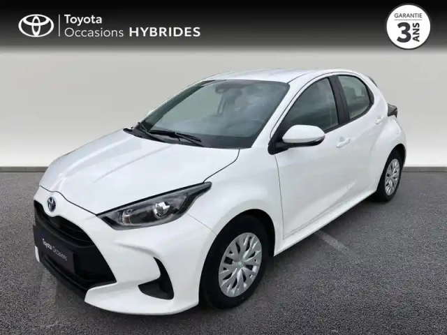 Toyota Yaris 116h dynamic 5p mc24
