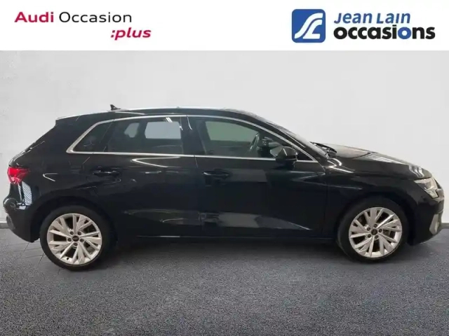 Audi A3 sportback 40 tfsie 204 s tronic 6 — photo 4