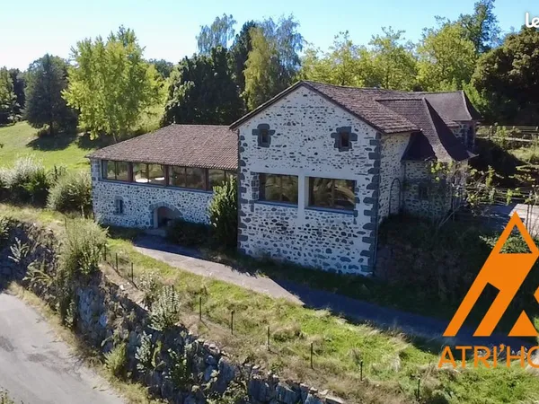 Maison 10 pièces 600 m²